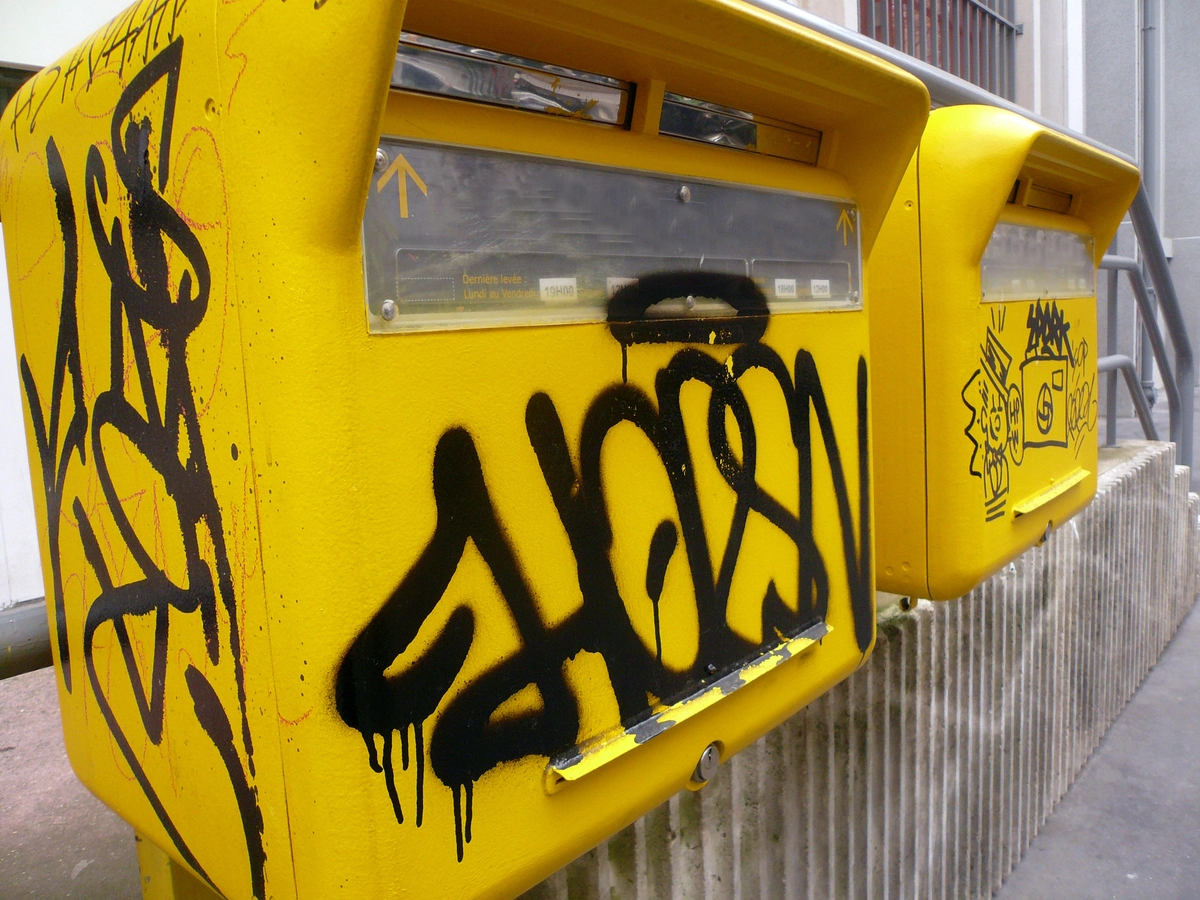 Graffitireiniger Graffitireiniger